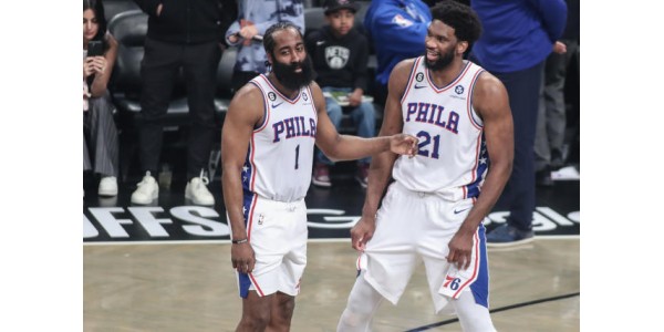 Joel Embiid toivoo voivansa jatkaa yhteistyötä James Hardenin kanssa
